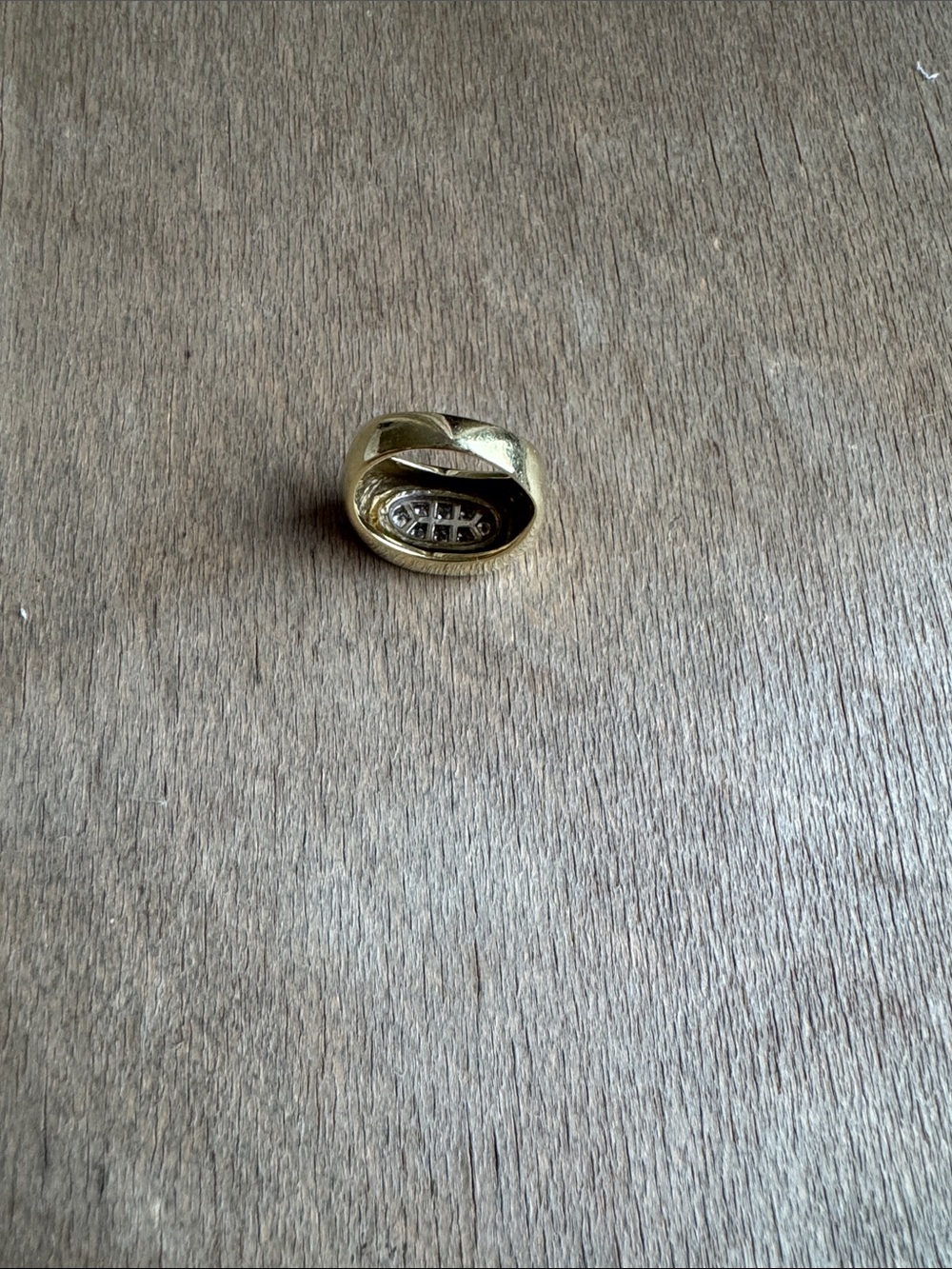Gold and Diamond Vintage Ring - Picture 5 of 6